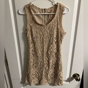 Eyeshadow Beige Floral Lace Dress